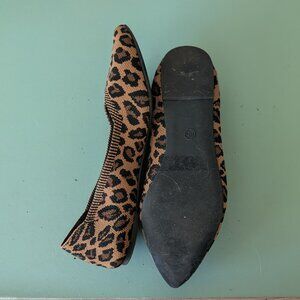 Women's 6.5 MIA flats